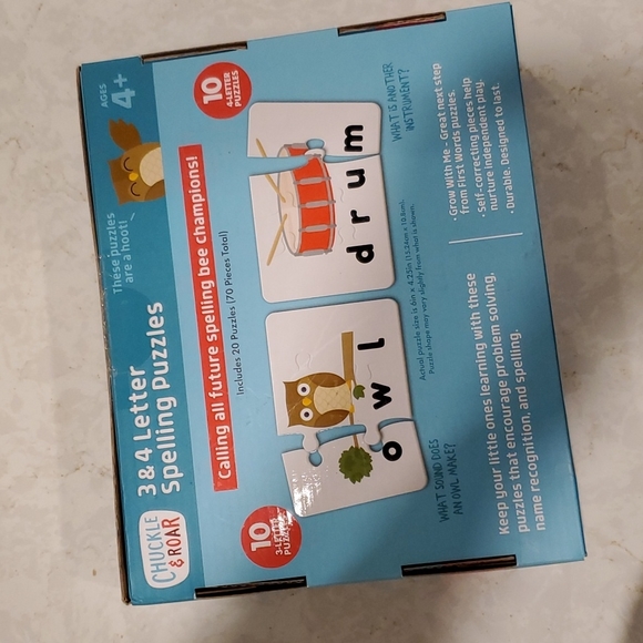 Chuckle & Roar Spelling Puzzles - Picture 2 of 7